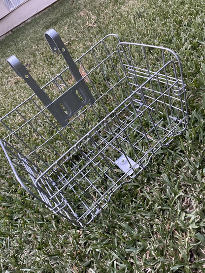 Folding Bike Front Basket Bicycle Wire Basket with Handles Easy Installation on Front Handlebar