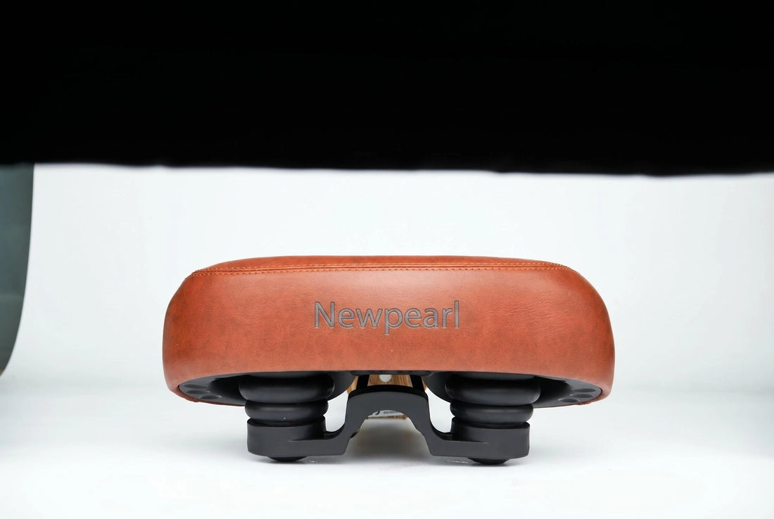 Brown Vintage Bike Seat with Elastomer Springs